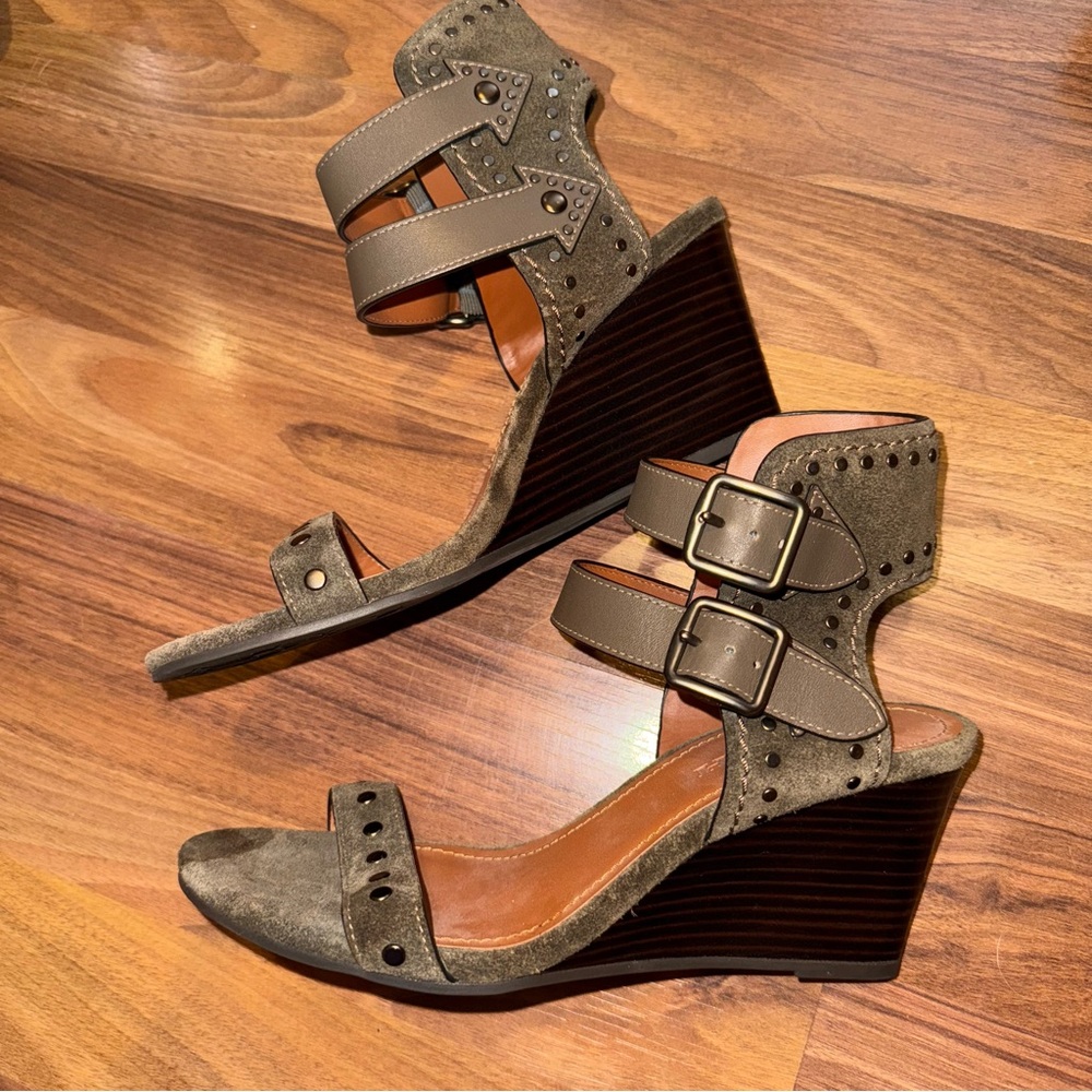 Coach Olive Green Suede Wedge Sandals with Brown Accents - Picture 10 of 13